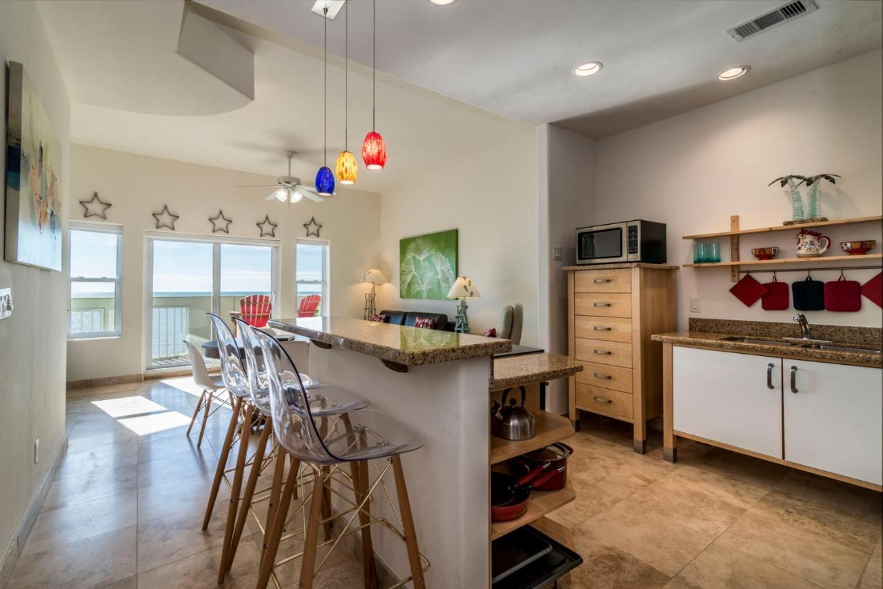 Sea Deuce By The Ocean Apartamento Galveston Exterior foto