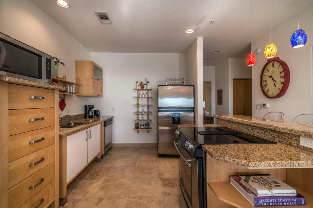 Sea Deuce By The Ocean Apartamento Galveston Exterior foto