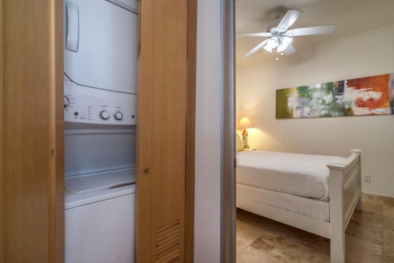 Sea Deuce By The Ocean Apartamento Galveston Exterior foto